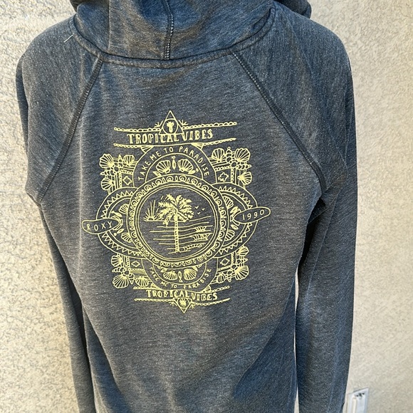 Roxy sweatshirt size Xl - Picture 5 of 10